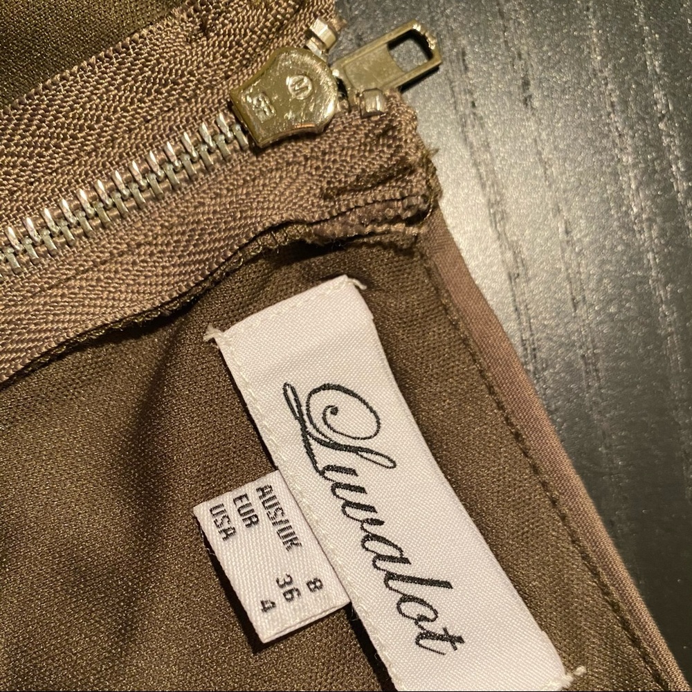 AUSTRALIAN BRAND STRUCTURED TANK TOP